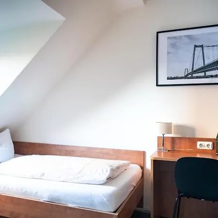 Hotel Rheinpromenade8 Эммерих Экстерьер фото