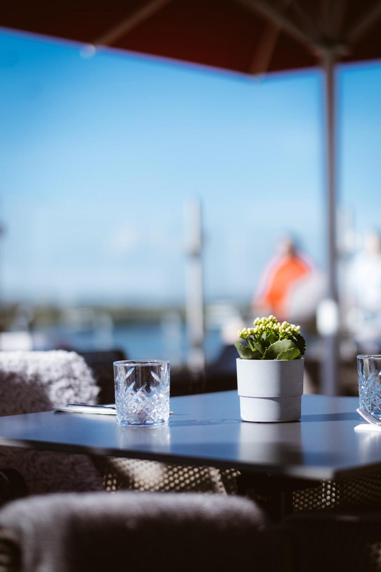 Rheinpromenade8